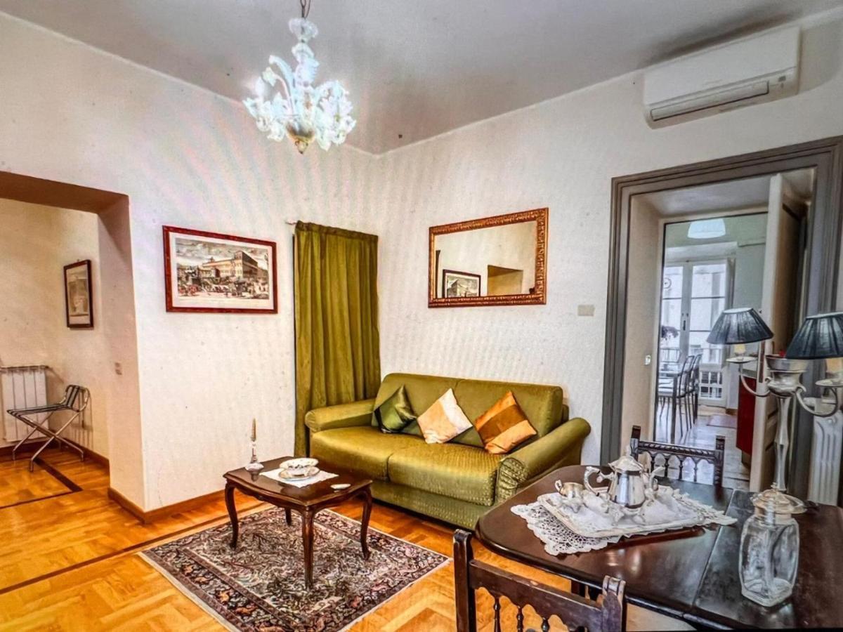 Adorable Flat By Barberini Trevi Fountain Roma