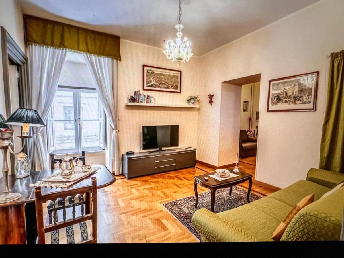 Appartamento Adorable Flat By Barberini Trevi Fountain Roma